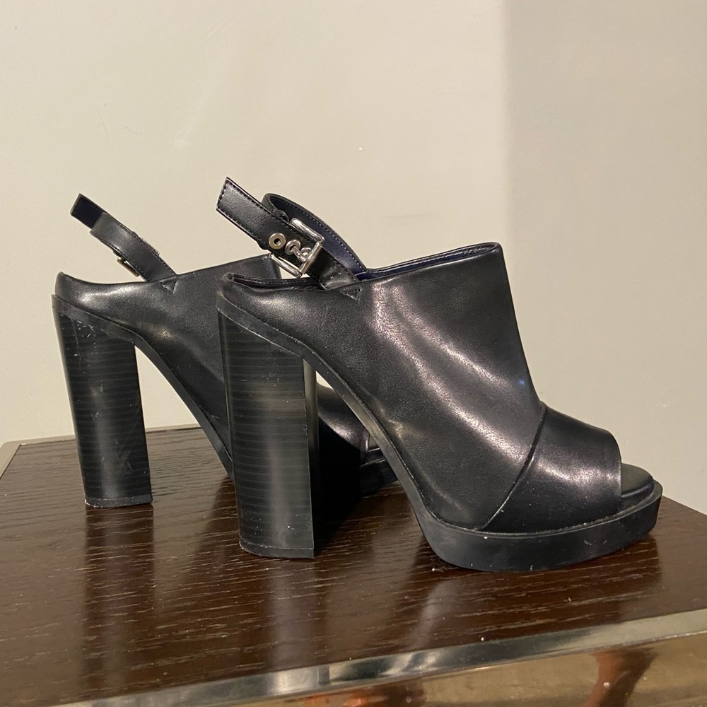 Zara Trafaluc genuine leather block heels